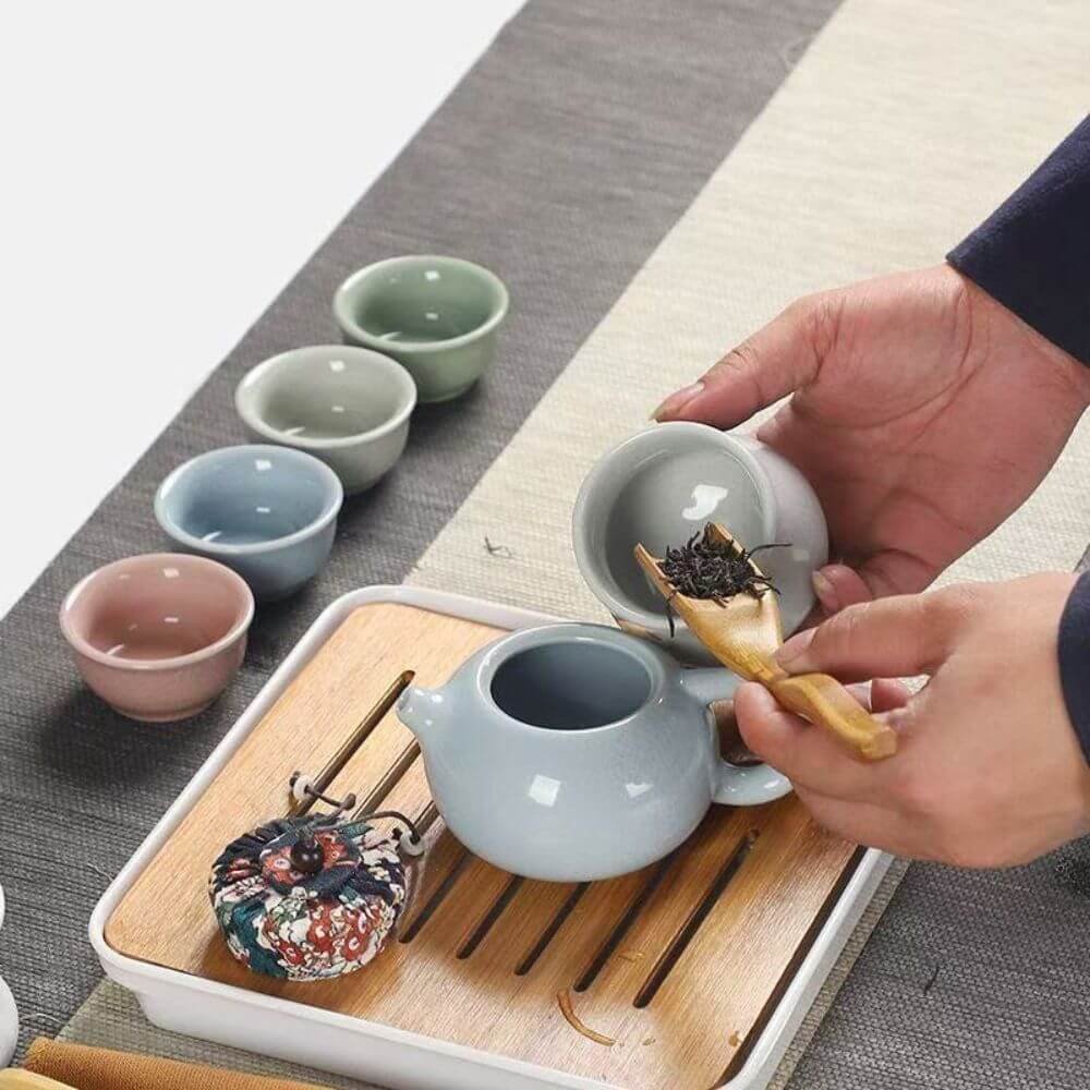Cheap Price Shaoling Kungfu Tea Cup Set Made of Ceramics